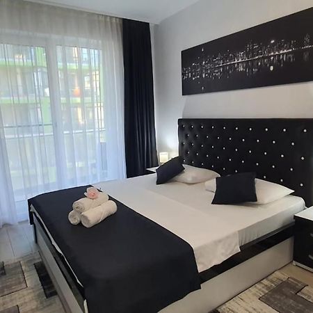 Alezzi Resort Luxury Apartament Prima Linie La Mare Нэводари Экстерьер фото
